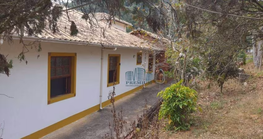 Casa Linear de 4 quartos, em terreno de 3.200m2