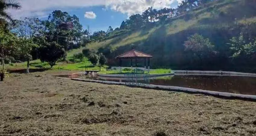 Chácara á venda no condomínio park da cachoeira - tranquilidade e natureza em um só lugar