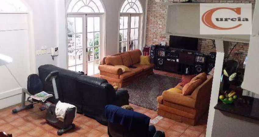 Sobrado residencial à venda.