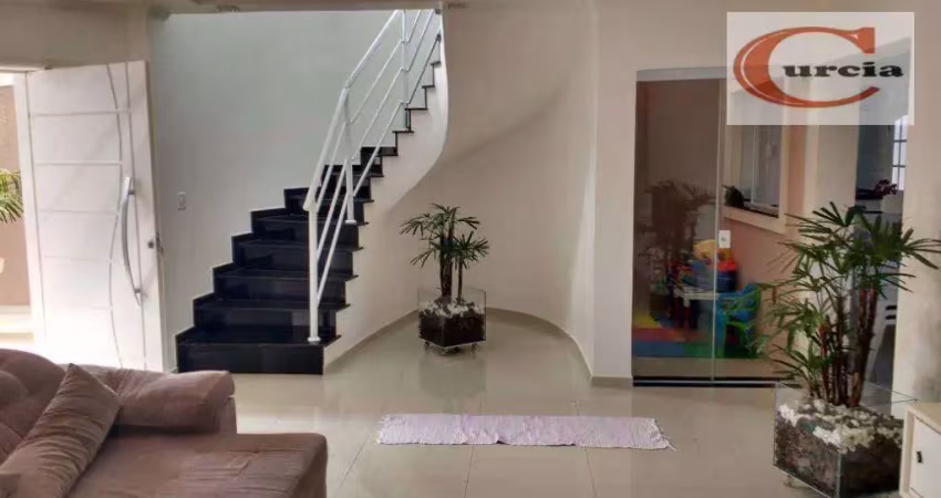Sobrado com 3 dormitórios à venda, 235 m² por r$ 650.000,00 - centro - joanópolis/sp