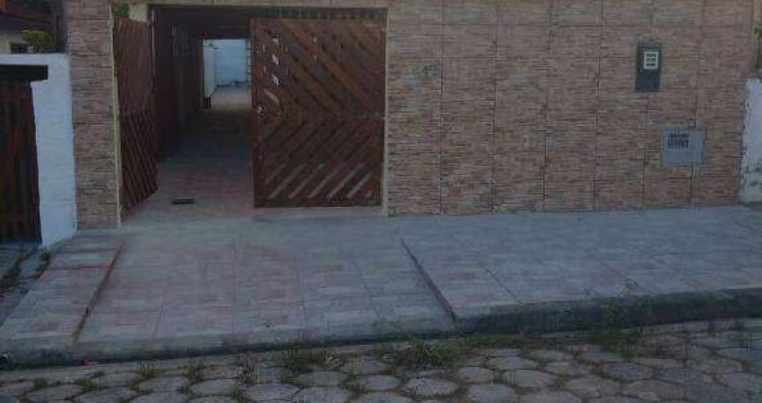 Casa com 3 dormitórios à venda, 100 m² por R$ 240.000,00 - Bopiranga - Itanhaém/SP
