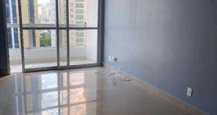 Apartamento com 2 dormitórios à venda, 70 m² por R$ 960.000 - Moema - São Paulo/SP