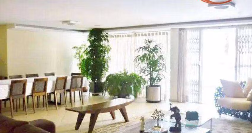 Casa à venda por R$ 4.800.000,00 - Campo Belo - São Paulo/SP
