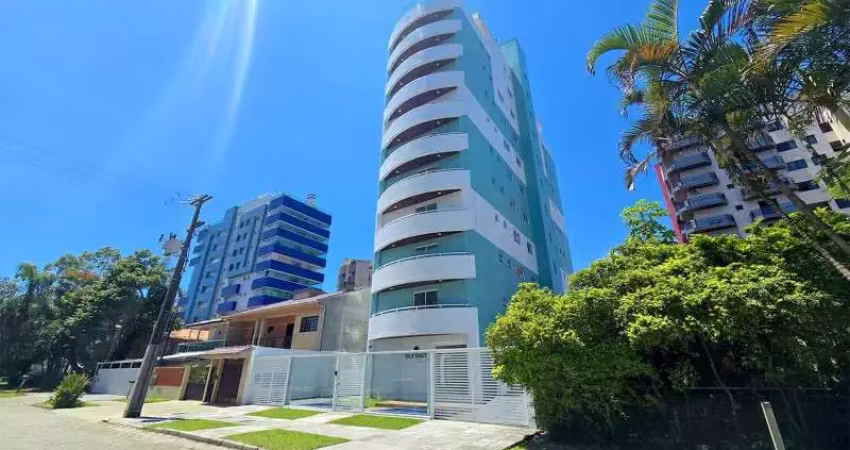 Apartamento à venda na Rua Doutor José Mugiatti Sobrinho, 97, Centro, Guaratuba