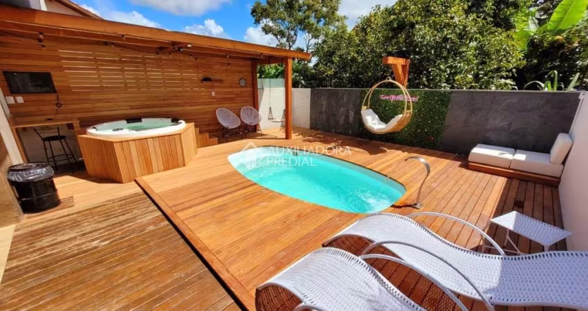 Casa com 4 quartos à venda na Moreias, 380, Jurerê, Florianópolis