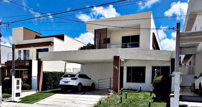 Belíssima Casa em Condomínio Fechado Para Você Viver Seus Melhores Sonhos !