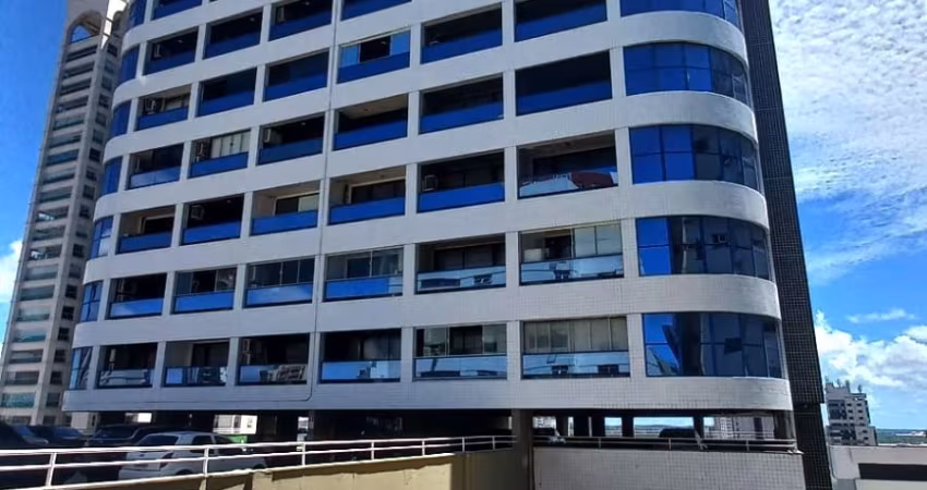 Duas vagas de garagem para venda no Condomínio Harmony Center – bairro de Petrópolis.