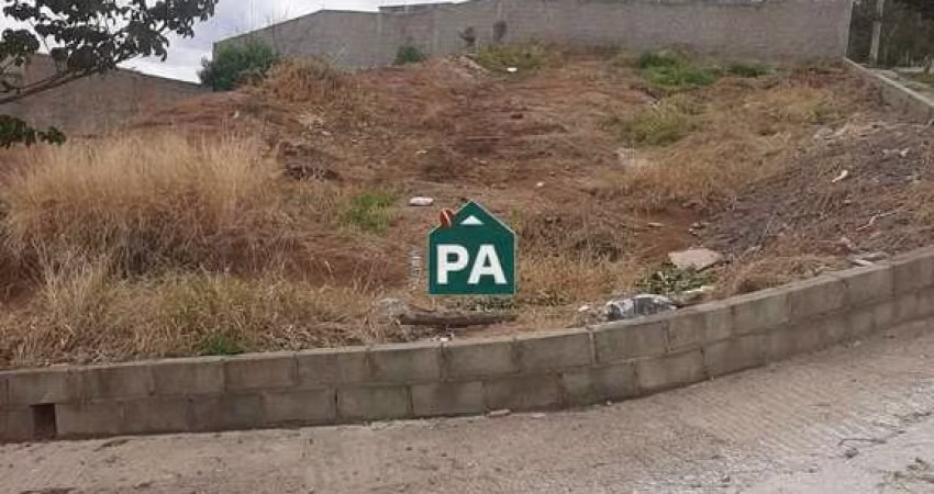 Terreno à venda no Loteamento Residencial Tiradentes, Poços de Caldas 