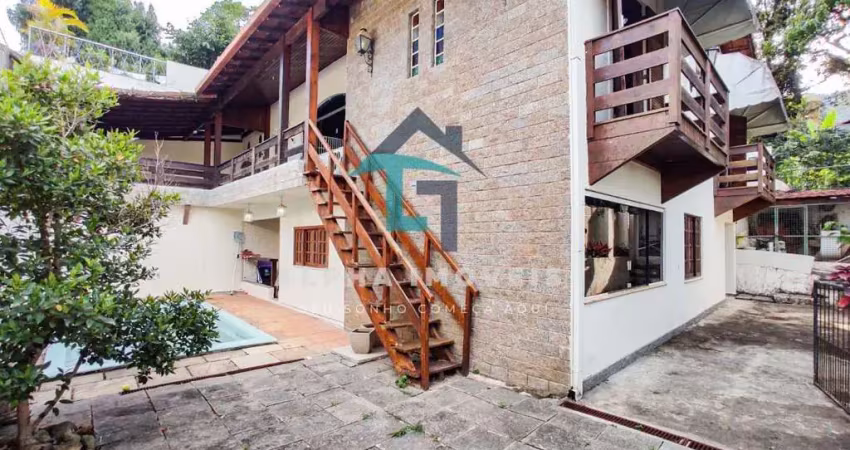 Casa para venda em teresópolis, alto, 4 dormitórios, 1 suíte, 4 banheiros, 1 vaga