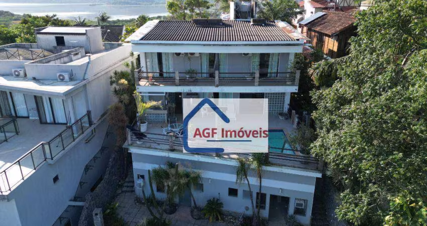 Bela casa no Residencial Camboatá