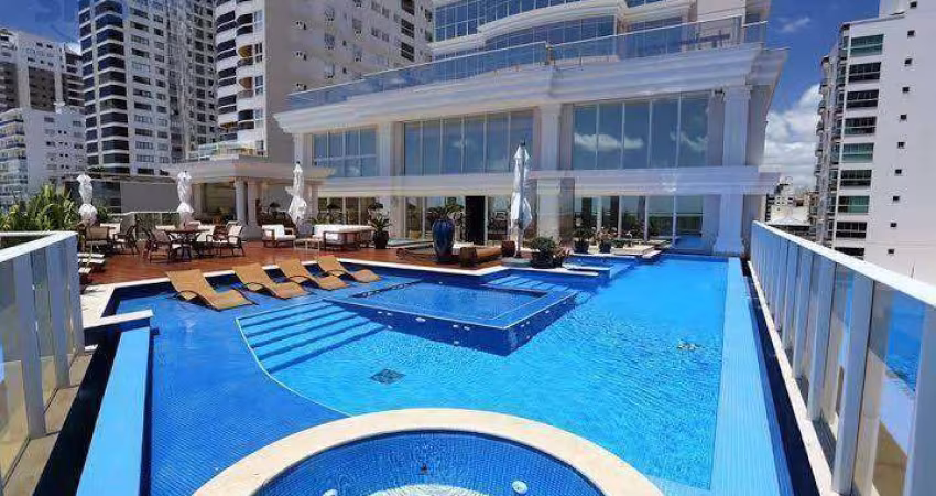 Apartamento residencial à venda, Centro, Balneário Camboriú.