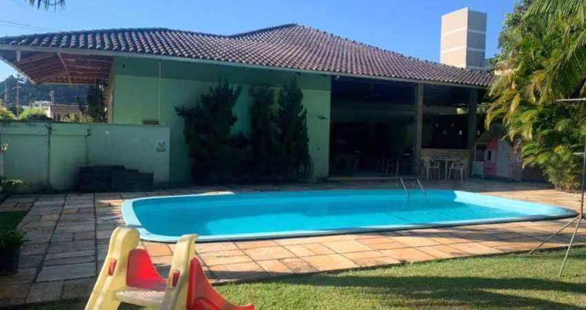 Casa com 3 dormitórios à venda, 285 m² por r$ 980.000,00 - garcia - blumenau/sc