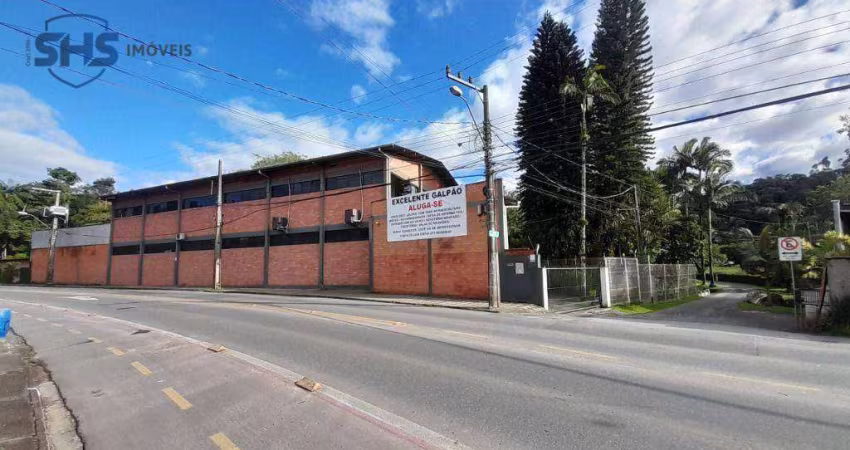 Galpão semi mobiliado para locação, 1325 m² em Velha Central, Blumenau
