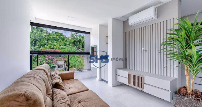 Apartamento com 1 dormitório para alugar, 54 m² por R$ 3.740,00/mês - Velha - Blumenau/SC