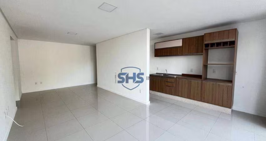 Apartamento com 2 dormitórios para alugar, 74 m² por R$ 3.005,00/mês - Victor Konder - Blumenau/SC