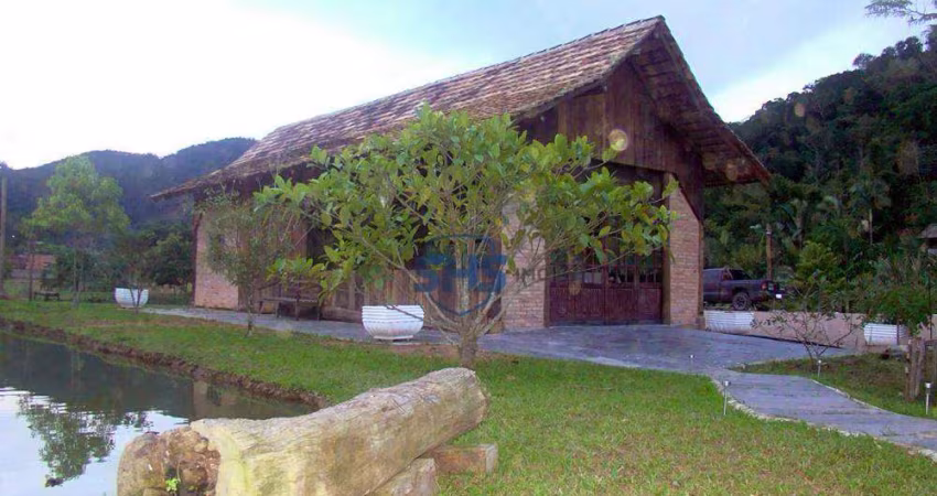 Sítio com 5 dormitórios à venda, 50000 m² por R$ 2.500.000,00 - São Pedro Novo - Rodeio/SC