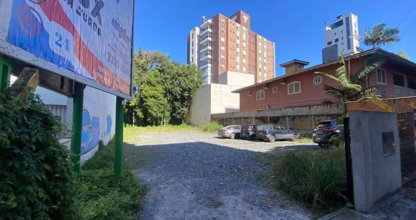 Terreno à venda, 813 m² por R$ 1.600.000,00 - Victor Konder - Blumenau/SC