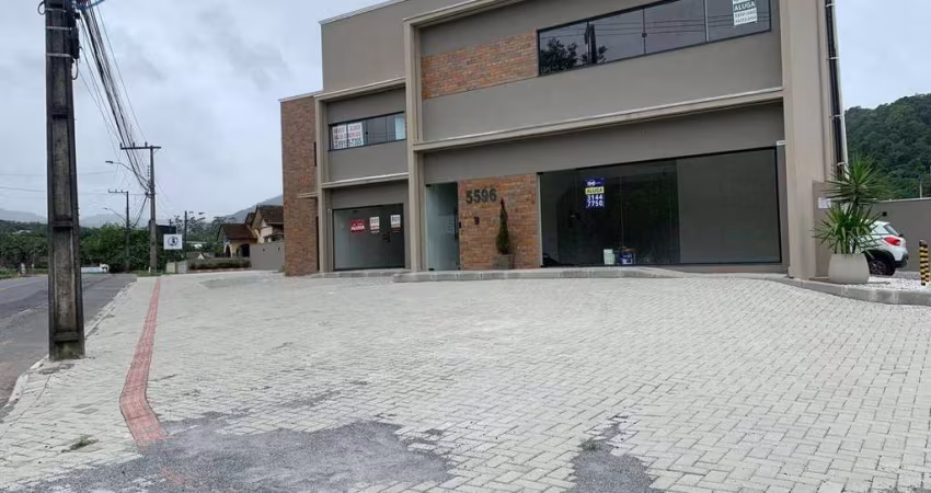 Loja para alugar, 31 m² por R$ 1.532,00/mês - Itoupava Central - Blumenau/SC