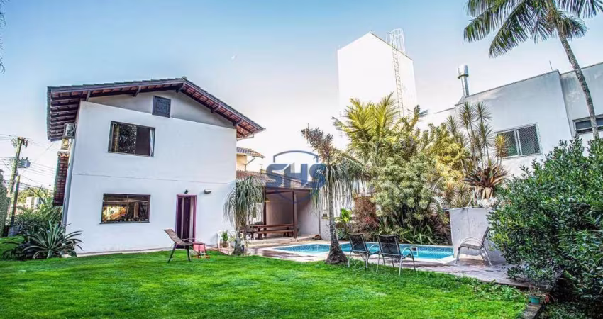Casa com 3 dormitórios à venda, 200 m² por R$ 1.400.000,00 - Velha - Blumenau/SC