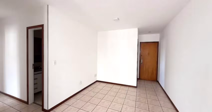 Alugo apartamento de 3 quartos com suíte em jardim camburi