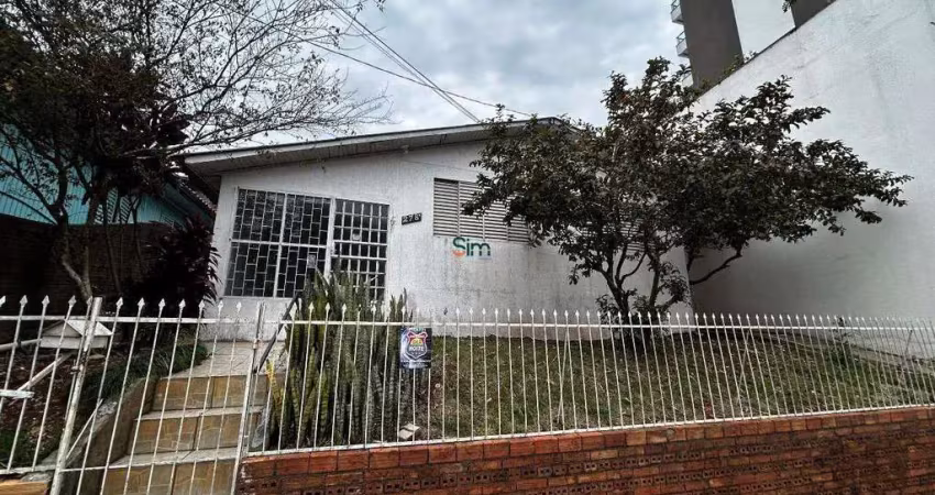 Casa com 3 quartos para alugar na Rua Lauro Muller  E, Centro, Chapecó