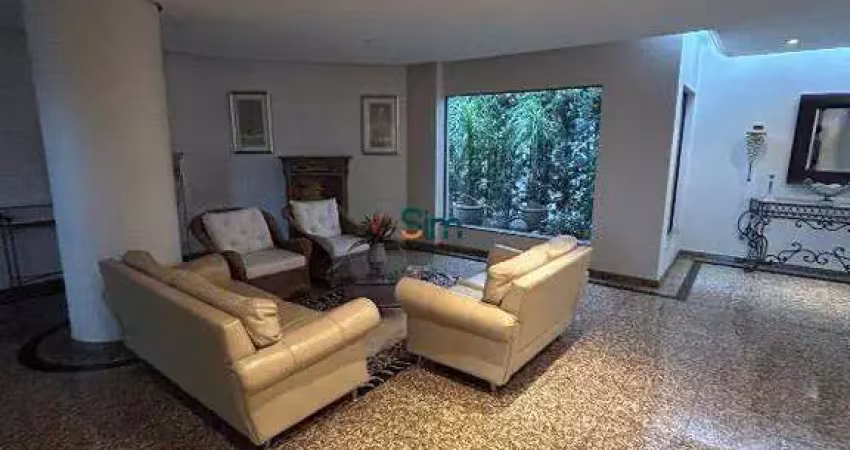 Apartamento com 4 quartos para alugar na Avenida Fernando Machado  D, Centro, Chapecó