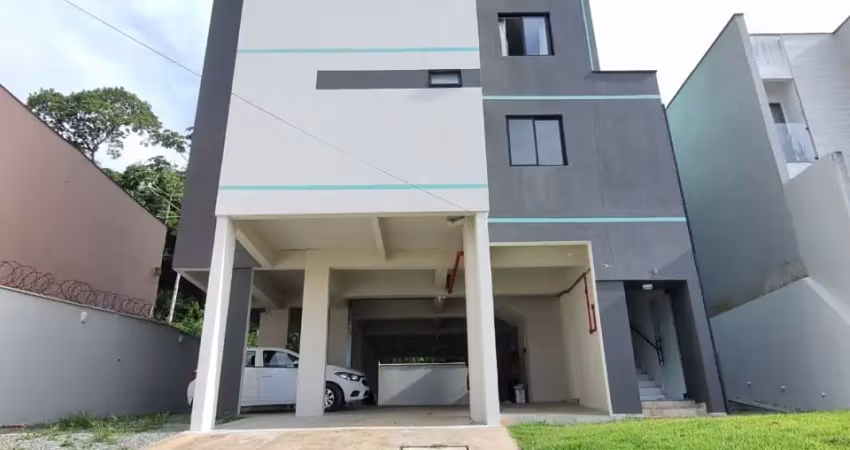 Apartamento novo e mobiliado há 5 min do Condor Bucarein: