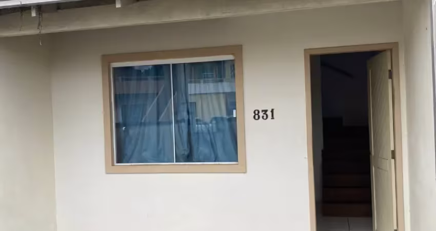 A chance de conquistar seu espaço está aqui - geminado de larga abertura!