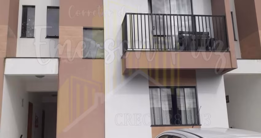 Lindo Sobrado Todo Mobiliado de 2 Quartos no Bairro Cidade Nova