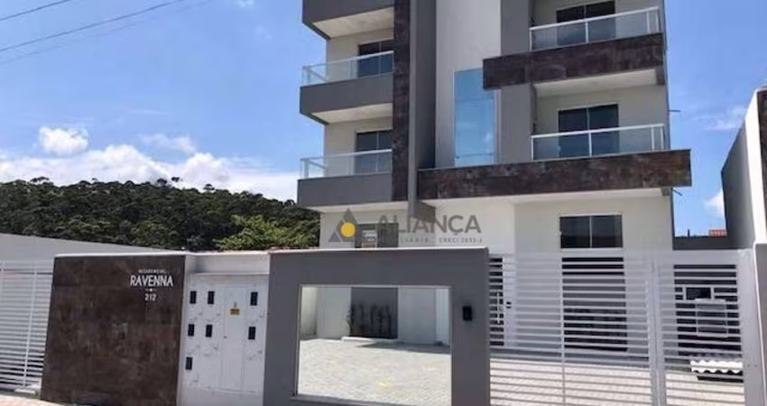 Apartamento com 2 dormitórios à venda, 61 m² por R$ 575.000,00 - Meia Praia - Navegantes/SC