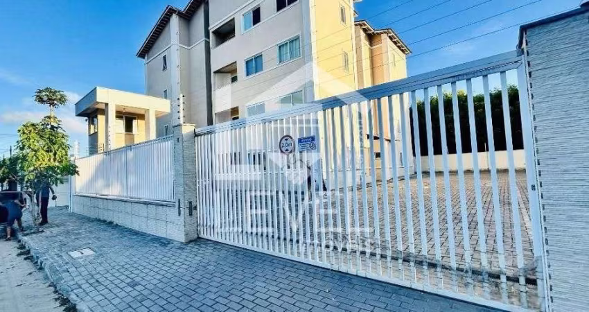 APARTAMENTO À VENDA PRÓXIMO AO CENTRO DE AQUIRAZ!