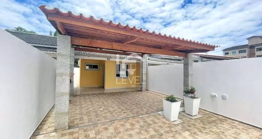 Casa com 3 quartos à venda no Centro, Aquiraz 