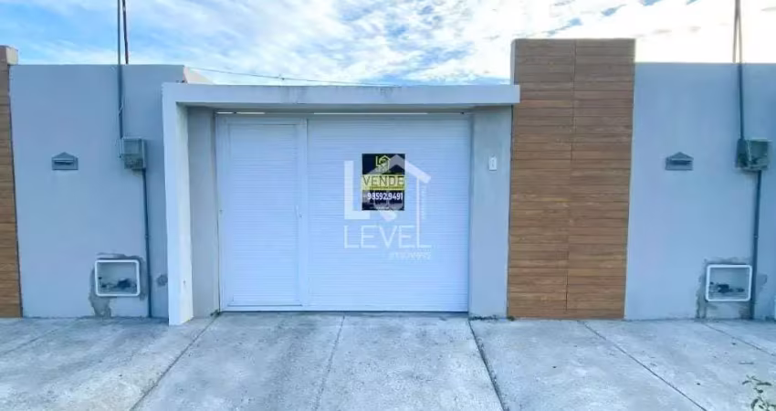 Casa com 2 quartos à venda no Centro, Aquiraz 