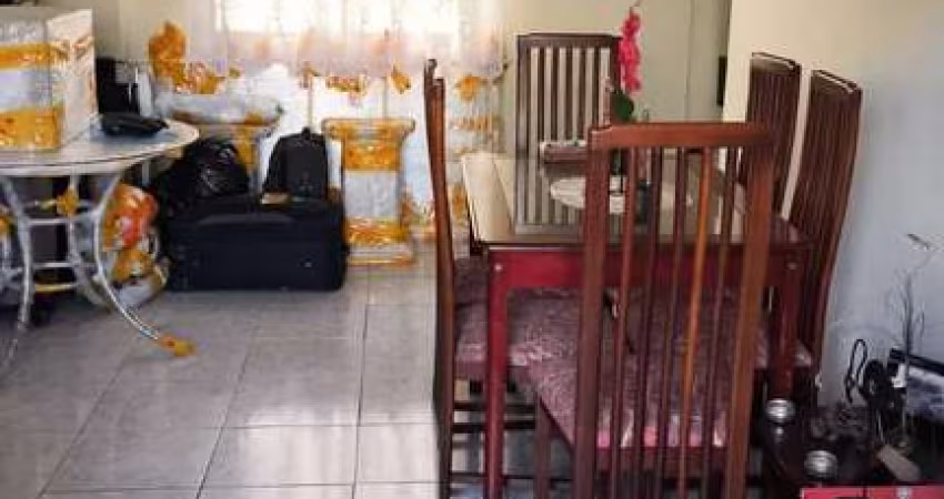 Apartamento em Centro  -  São Vicente