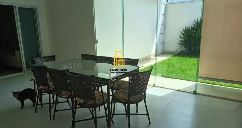 Casa para Venda em Uberlândia, Jardim Karaiba, 3 dormitórios, 3 suítes, 1 banheiro, 4 vagas