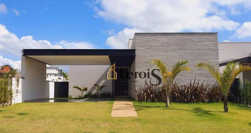 Casa à venda, 250 m² por R$ 2.450.000,00 - Condomínio Villas do Golfe - Itu/SP