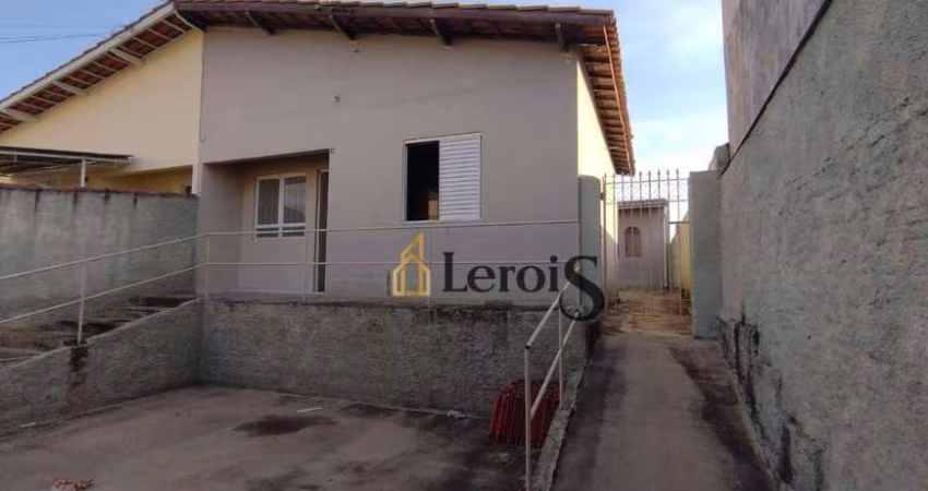 Casa com 3 dormitórios à venda, 198 m² por R$ 350.000,00 - Jardim das Rosas - Itu/SP