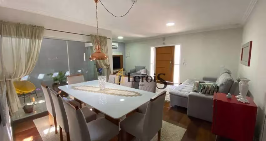 Casa com 3 dormitórios à venda, 406 m² por R$ 1.450.000,00 - Jardim Celani - Salto/SP
