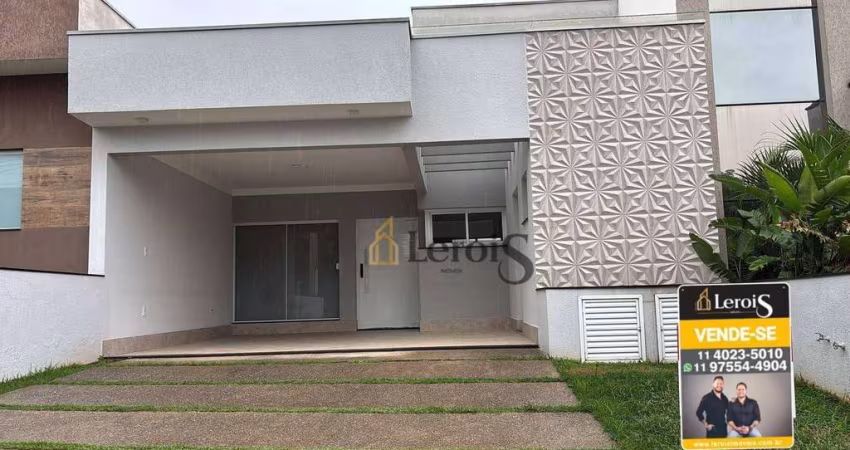 Casa com 3 dormitórios à venda, 104 m² por R$ 1.010.000,00 - Condomínio Village Moutonnée - Salto/SP