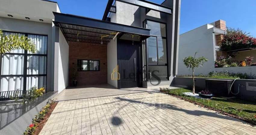 Casa com 3 dormitórios à venda, 105 m² por R$ 920.000,00 - Condomínio Village Moutonnée - Salto/SP