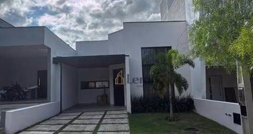 Casa com 3 dormitórios para alugar, 110 m² por R$ 5.500,00/mês - Condomínio Village Moutonnée - Salto/SP