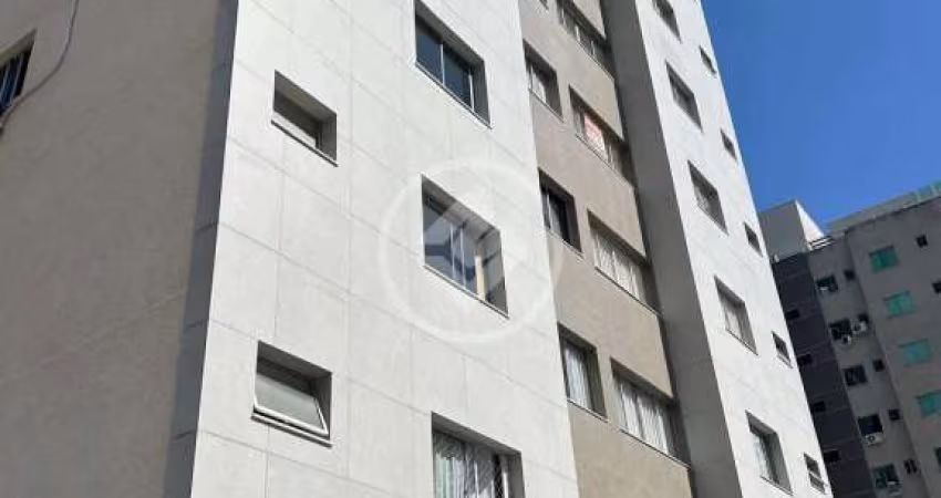 Apartamento Bairro Cabral codigo: 71827