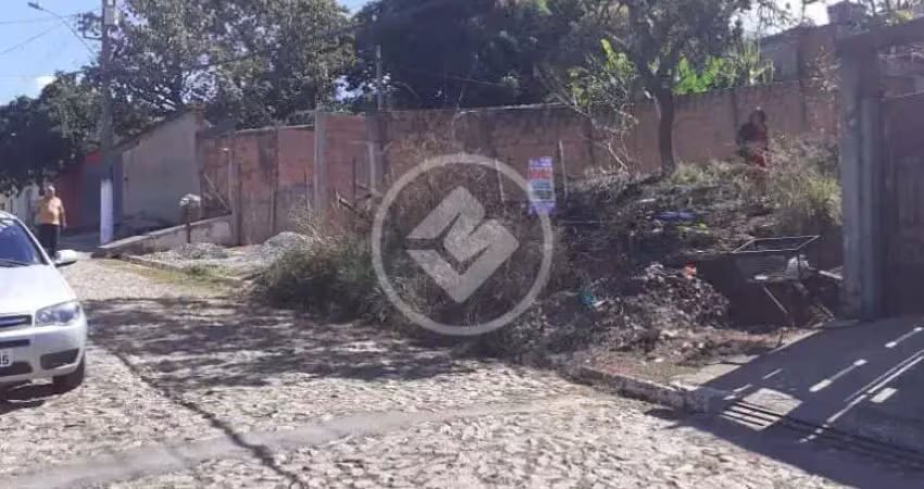 Terreno à venda na Rua Leonardo da Vinci, S/N, Aeronautas, Lagoa Santa