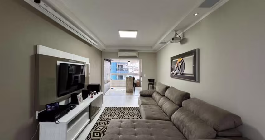 Imperdível: Apartamento à venda em Praia Grande-SP, Guilhermina. 2 suítes, sala, 2 vagas, 133m². Mobiliado, portaria 24h, lazer rooftop.
