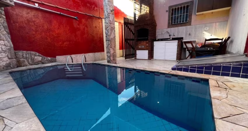 CASA c/ piscina 3 DORM SENDO UMA SUITE CAIÇARA