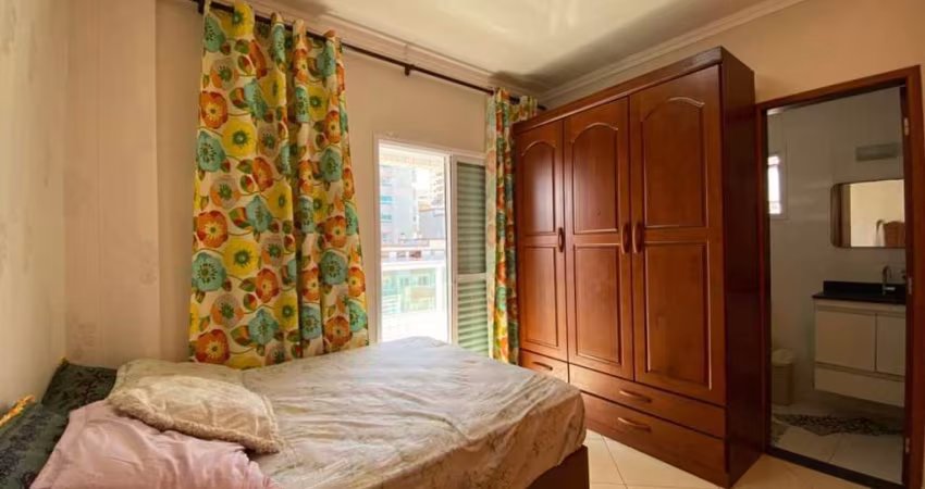 Apartamento à venda em Praia Grande-SP, bairro Caiçara: 2 quartos, 1 suíte, sala, banheiro, 1 vaga e 76m²! Venha conferir!