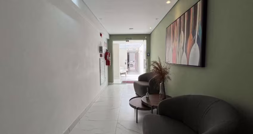 Apartamento à Venda ou Locação em Praia Grande-SP, Bairro Caiçara: 2 Quartos, 1 Sala, 1 Banheiro, 1 Vaga de Garagem - 52m².