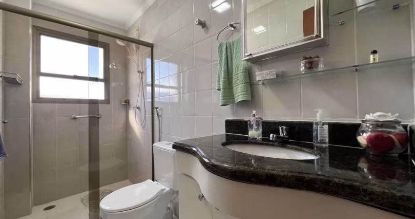 Apartamento de 2 quartos com suíte e vaga na Praia Grande-SP, no bairro Caiçara - 98m², venda ou locação!