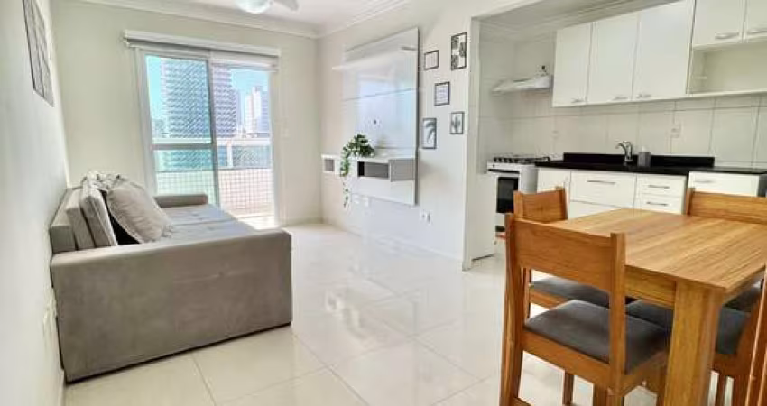 Apartamento de 2 dormitórios no Caiçara, Praia Grande | Oportunidade Única!