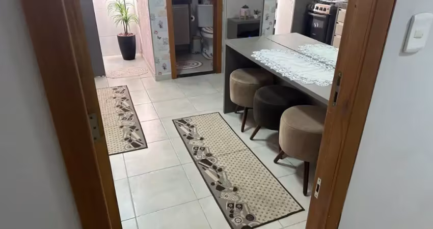 Kitnet excelente localização na zona 7 proximo a uem e colegio nobel